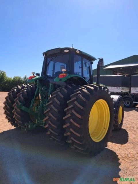 Imagem Trator John Deere 6210M Ano 2022 Imagem Trator John Deere 6210M Ano 2022