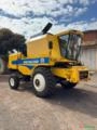 Colheitadeira New Holland TC 5090 Imagem Colheitadeira New Holland TC 5090