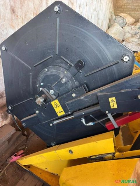 Imagem Colheitadeira New Holland TC 5090 Imagem Colheitadeira New Holland TC 5090