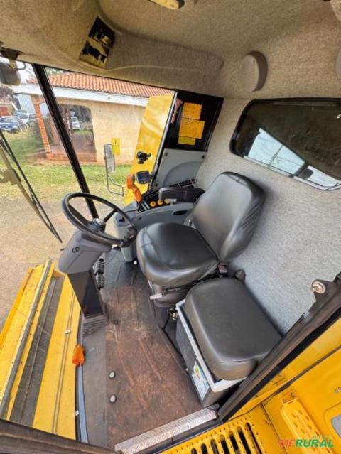 Imagem Colheitadeira New Holland TC 5090 Imagem Colheitadeira New Holland TC 5090