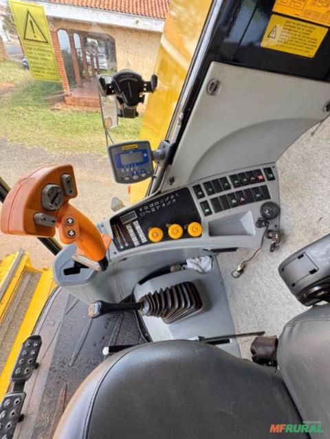 Imagem Colheitadeira New Holland TC 5090 Imagem Colheitadeira New Holland TC 5090