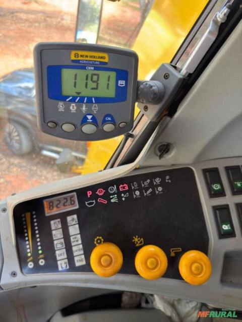 Imagem Colheitadeira New Holland TC 5090 Imagem Colheitadeira New Holland TC 5090