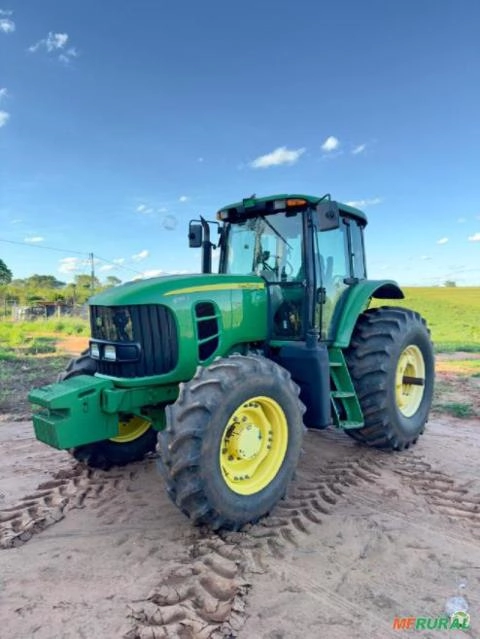 Trator John Deere 6165 J Ano 2013 Imagem Trator John Deere 6165 J Ano 2013