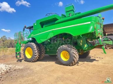 Colheitadeira John Deere S 550 Ano 2017 Imagem Colheitadeira John Deere S 550 Ano 2017