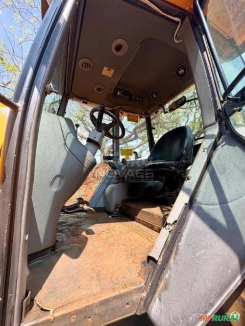Imagem Trator Valtra Valmet BH185i Hiflow - Ano 2008 Imagem Trator Valtra Valmet BH185i Hiflow - Ano 2008
