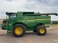 Colheitadeira John Deere S550 - Ano 2023 Imagem Colheitadeira John Deere S550 - Ano 2023