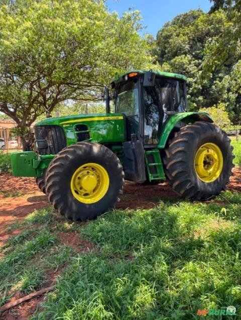 Trator John Deere 6145J Ano 2016 Imagem Trator John Deere 6145J Ano 2016