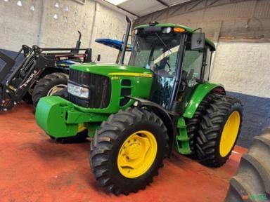 Trator John Deere 6125 J Ano 2022 Imagem Trator John Deere 6125 J Ano 2022