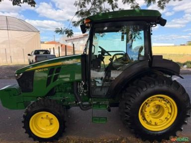 Trator John Deere 5060EN - Ano 2025 Imagem Trator John Deere 5060EN - Ano 2025