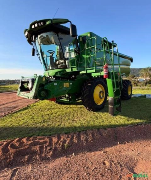 Colheitadeira John Deere S550 – Ano 2023 Imagem Colheitadeira John Deere S550 – Ano 2023