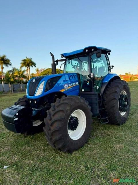 Trator New Holland T7.245 - Ano 2024 Imagem Trator New Holland T7.245 - Ano 2024