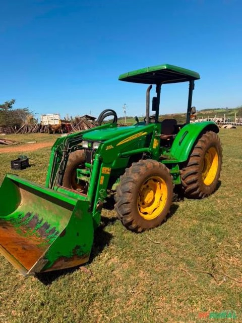 Trator John Deere 5075E – Ano 2018 Imagem Trator John Deere 5075E – Ano 2018