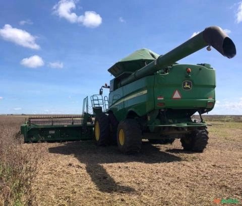 Imagem Colheitadeira John Deere S670 Ano 2016/2017 Imagem Colheitadeira John Deere S670 Ano 2016/2017
