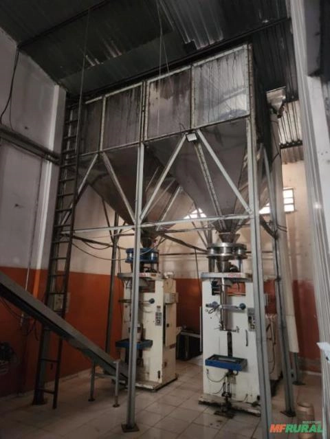 MAQUINARIO COMPLETO PARA EMPACOTAMENTO AÇUCAR Imagem MAQUINARIO COMPLETO PARA EMPACOTAMENTO AÇUCAR