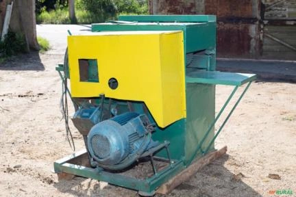 Imagem Refiladeira para Costaneira com 20 Serras e Chave Imagem Refiladeira para Costaneira com 20 Serras e Chave