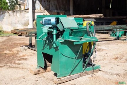 Imagem Refiladeira para Costaneira com 20 Serras e Chave Imagem Refiladeira para Costaneira com 20 Serras e Chave