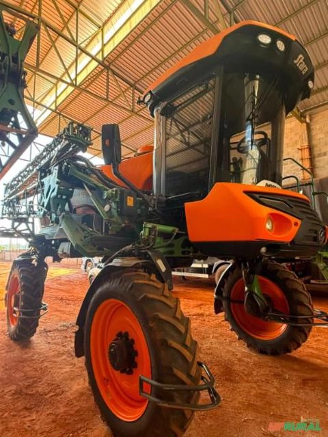 Pulverizador Autopropelido Stara - Imperador Imagem Pulverizador Autopropelido Stara - Imperador