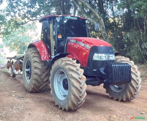 Imagem Trator Case Farmall 110A 4x4 (110cv) Imagem Trator Case Farmall 110A 4x4 (110cv)