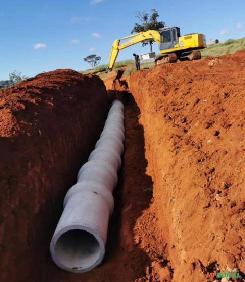 Imagem Escavadeira Komatsu PC150 série 5 Imagem Escavadeira Komatsu PC150 série 5