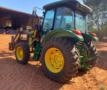 Trator John Deere 5078E 4x4 (78cv) + Conjunto Frontal Imagem Trator John Deere 5078E 4x4 (78cv) + Conjunto Frontal