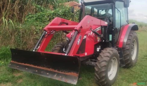 Trator Massey Ferguson 4707 4x4 (79cv) + Conjunto Frontal Imagem Trator Massey Ferguson 4707 4x4 (79cv) + Conjunto Frontal