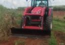 Trator Massey Ferguson 4707 4x4 (79cv) + Conjunto Frontal Imagem Trator Massey Ferguson 4707 4x4 (79cv) + Conjunto Frontal