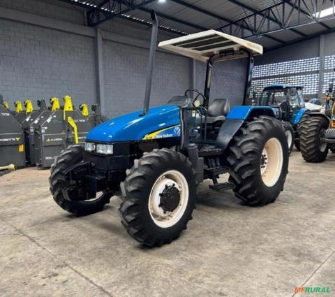 Trator New Holland TL75E 4x4 (75cv) Imagem Trator New Holland TL75E 4x4 (75cv)