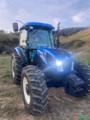 Trator New Holland TL5.100 4x4 (100cv) Imagem Trator New Holland TL5.100 4x4 (100cv)