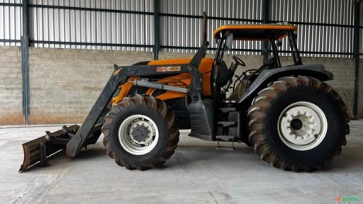 Trator Valtra BH194 4x4 (195cv) + Conjunto Frontal Imagem Trator Valtra BH194 4x4 (195cv) + Conjunto Frontal