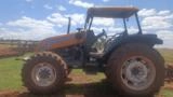 Trator Valtra BM100 4x4 (100cv) Imagem Trator Valtra BM100 4x4 (100cv)
