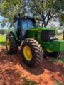 Trator John Deere 6145J 4x4 (145cv) Imagem Trator John Deere 6145J 4x4 (145cv)