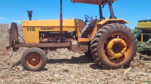 Trator Valmet 118 4x2 (118cv) Imagem Trator Valmet 118 4x2 (118cv)