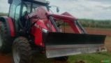 Massey Ferguson 4707 4x4 (79cv) + Conjunto Frontal Imagem Massey Ferguson 4707 4x4 (79cv) + Conjunto Frontal