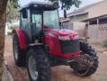 Trator Massey Ferguson 4275 Cabinado 4x4 (75cv) Imagem Trator Massey Ferguson 4275 Cabinado 4x4 (75cv)