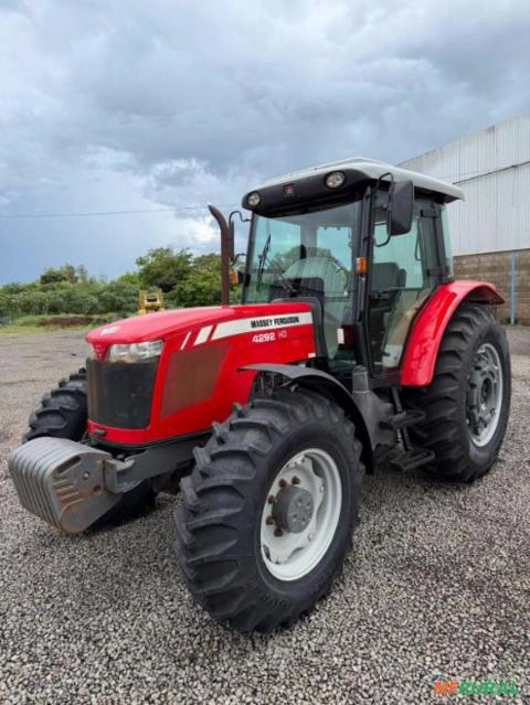 Massey Ferguson 4292 HD 4x4 (110cv) - Ano 2015 Imagem Massey Ferguson 4292 HD 4x4 (110cv) - Ano 2015
