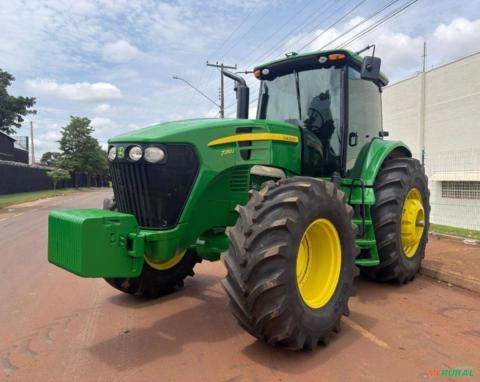 Trator John Deere 7230J 4x4 (230cv) - Ano 2020 Imagem Trator John Deere 7230J 4x4 (230cv) - Ano 2020