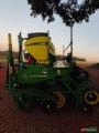 Plantadeira John Deere 1109 9x50 ZERA (sem uso) Imagem Plantadeira John Deere 1109 9x50 ZERA (sem uso)
