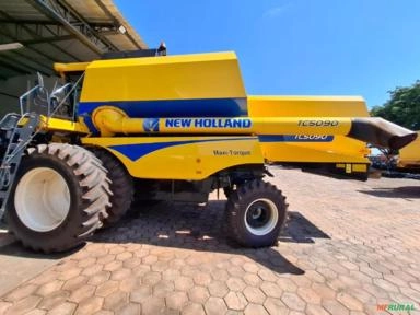 Colheitadeira New Holland TC5090 Imagem Colheitadeira New Holland TC5090