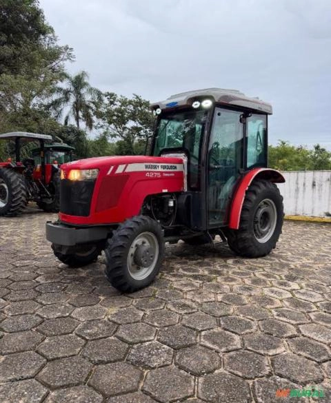 Massey Ferguson 4275 Compacto 4x4 (75cv) Imagem Massey Ferguson 4275 Compacto 4x4 (75cv)