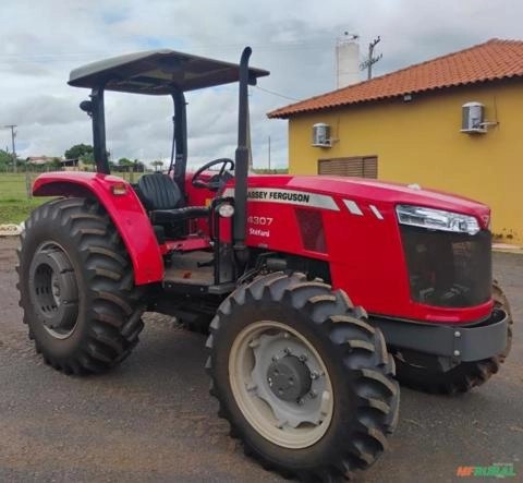 Massey Ferguson 4307 4x4 (80cv) Imagem Massey Ferguson 4307 4x4 (80cv)