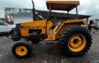 Trator Valmet 880 4x2 (81cv) Imagem Trator Valmet 880 4x2 (81cv)