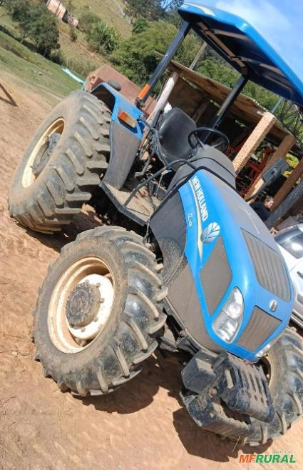 New Holland TL.75E 4x4 (75cv) Imagem New Holland TL.75E 4x4 (75cv)