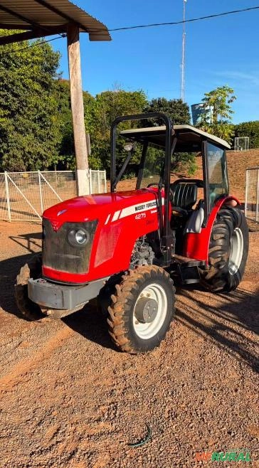 Massey Ferguson 4275 Compacto 4x4 (75cv) Imagem Massey Ferguson 4275 Compacto 4x4 (75cv)