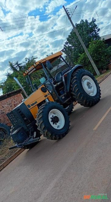 Trator Valmet 885 TS 4x4 Imagem Trator Valmet 885 TS 4x4