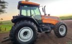 Trator Valtra BH145 4x4 (145cv) Imagem Trator Valtra BH145 4x4 (145cv)