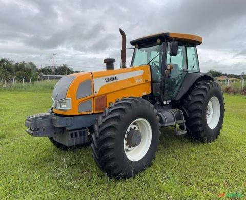 Trator Valtra BH165 4x4 (165cv) Imagem Trator Valtra BH165 4x4 (165cv)