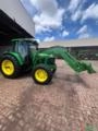 John Deere 6125J 4x4 (125cv) + Conjunto Frontal Imagem John Deere 6125J 4x4 (125cv) + Conjunto Frontal