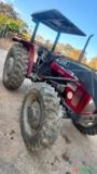 Massey Ferguson 255 4x4 Advanced + Conjunto Frontal Imagem Massey Ferguson 255 4x4 Advanced + Conjunto Frontal