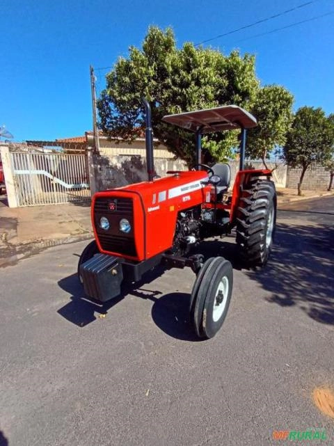 Massey Ferguson 275 Advanced 4x2 (75cv) Imagem Massey Ferguson 275 Advanced 4x2 (75cv)