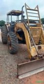 Trator Valmet 1280 4x4 (126cv) + Conjunto Frontal Imagem Trator Valmet 1280 4x4 (126cv) + Conjunto Frontal